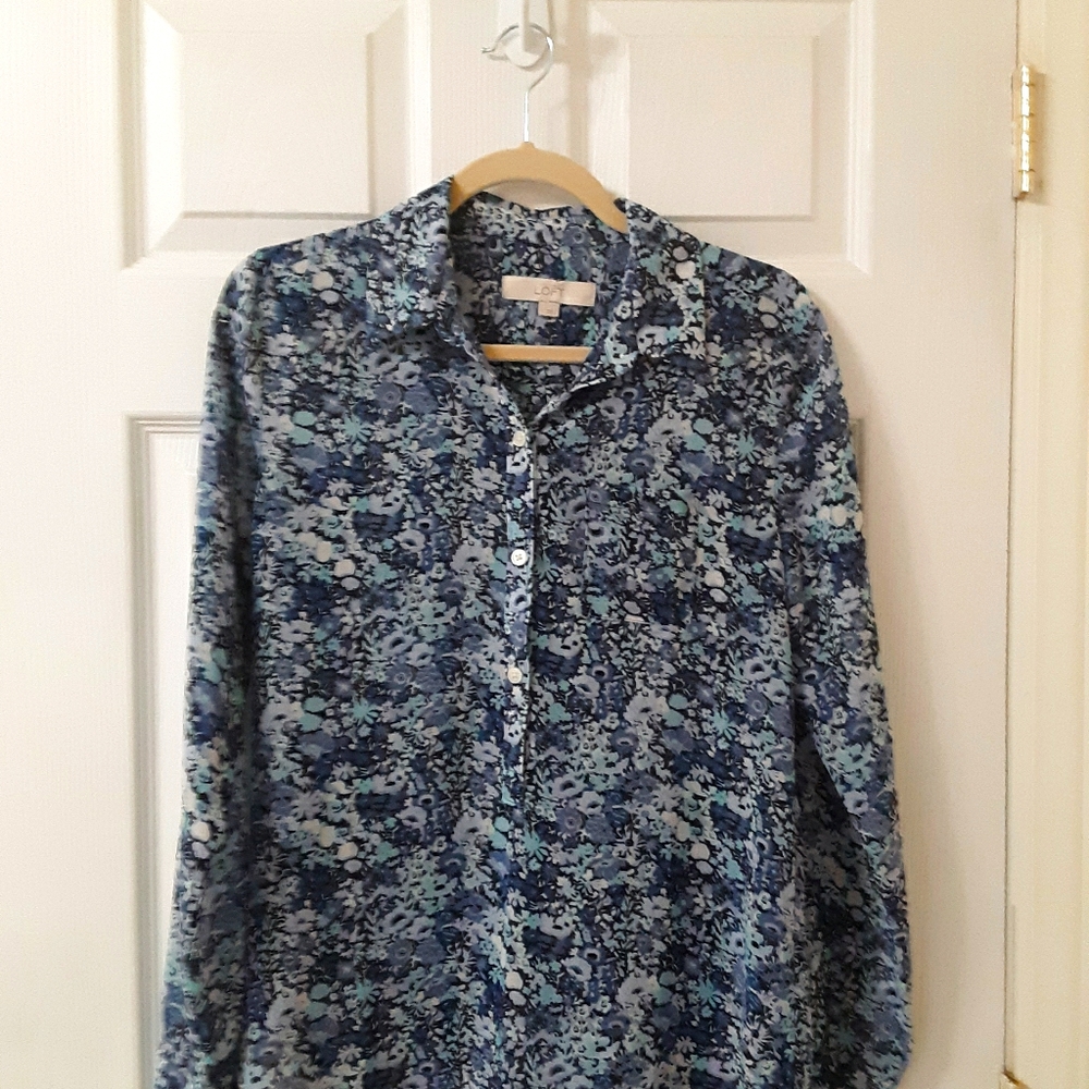 Ann Taylor LOFT Size S Long Sleeve Floral Top - Picture 3 of 9